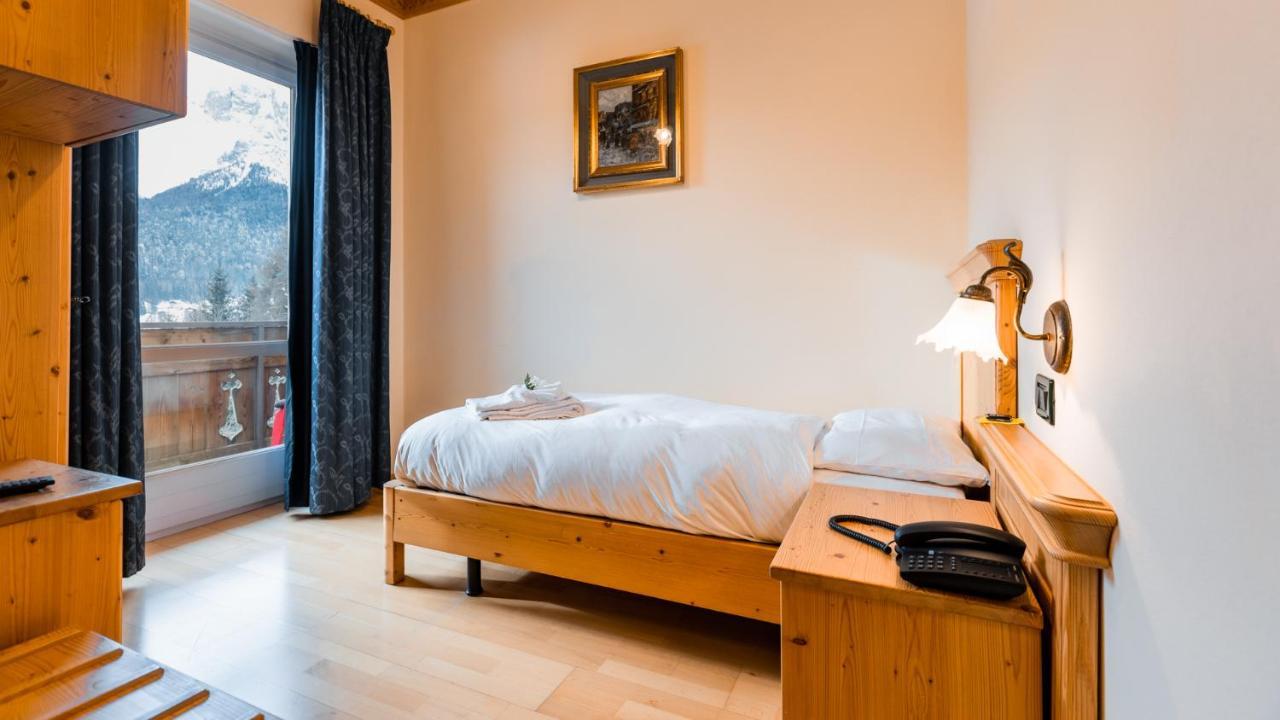 Hotel Dolomiti Di De Martin D Oscar Comèlico Superiore Eksteriør billede